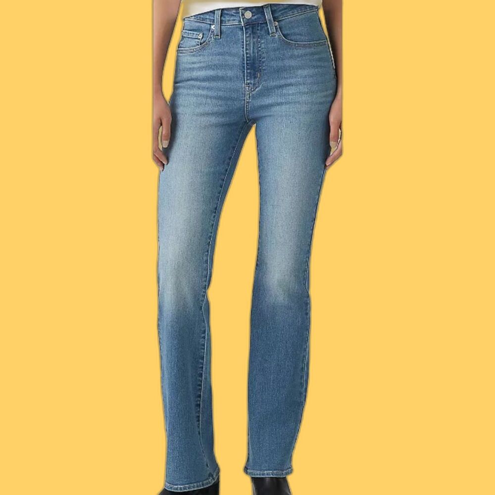 NWT Levi's 725 High-Waist Classic Stretch Bootcut Jeans Size 28x32 Western